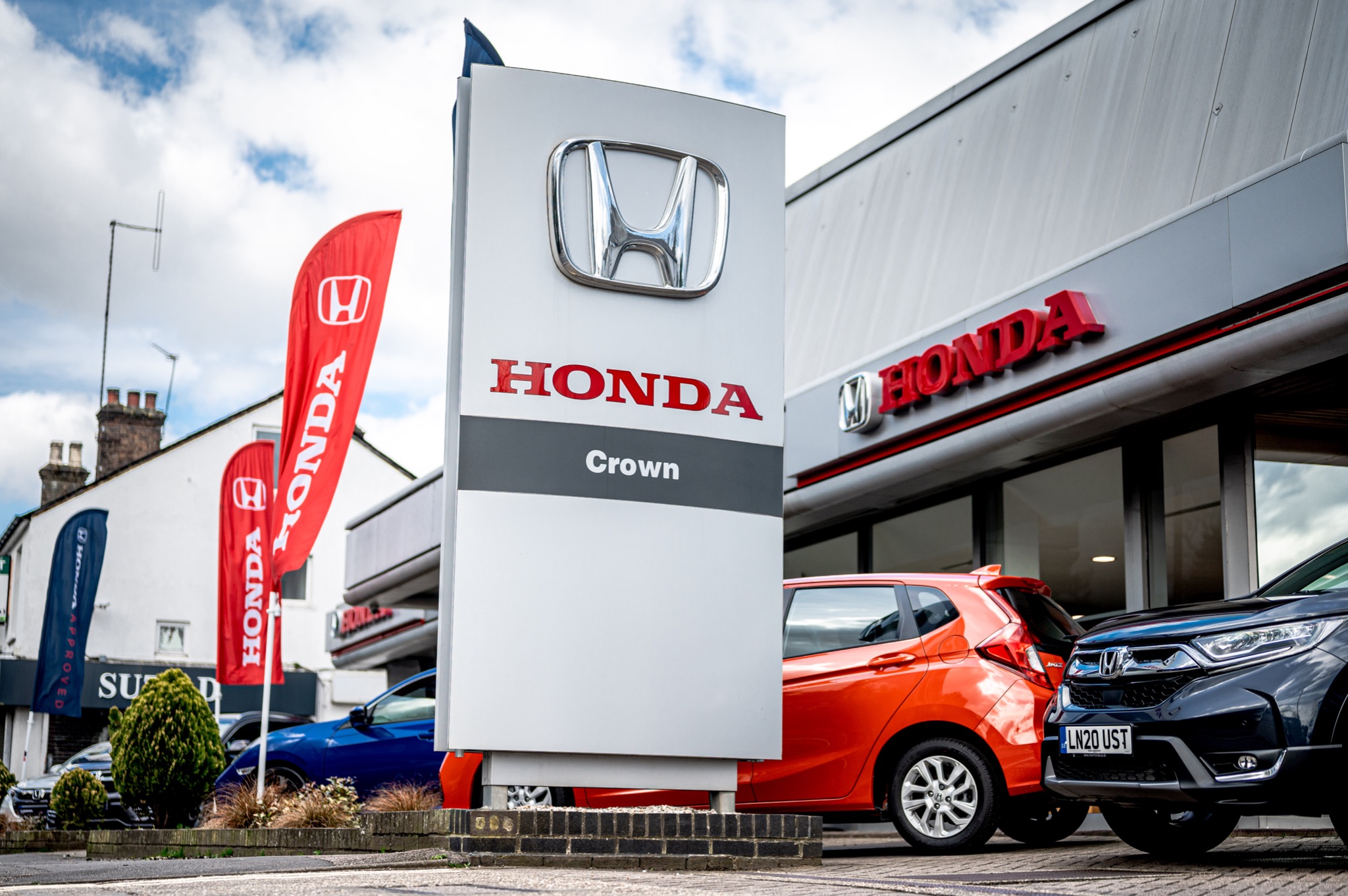 Crown Honda (Bushey) Car dealership in Bushey Heath AutoTrader